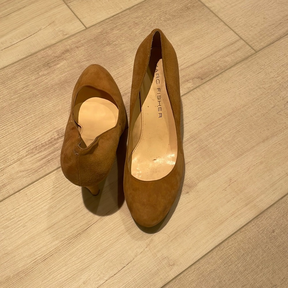 Nude heels